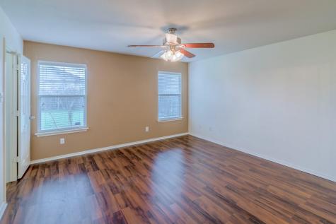328 Baldwin Street Hutto TX 78634