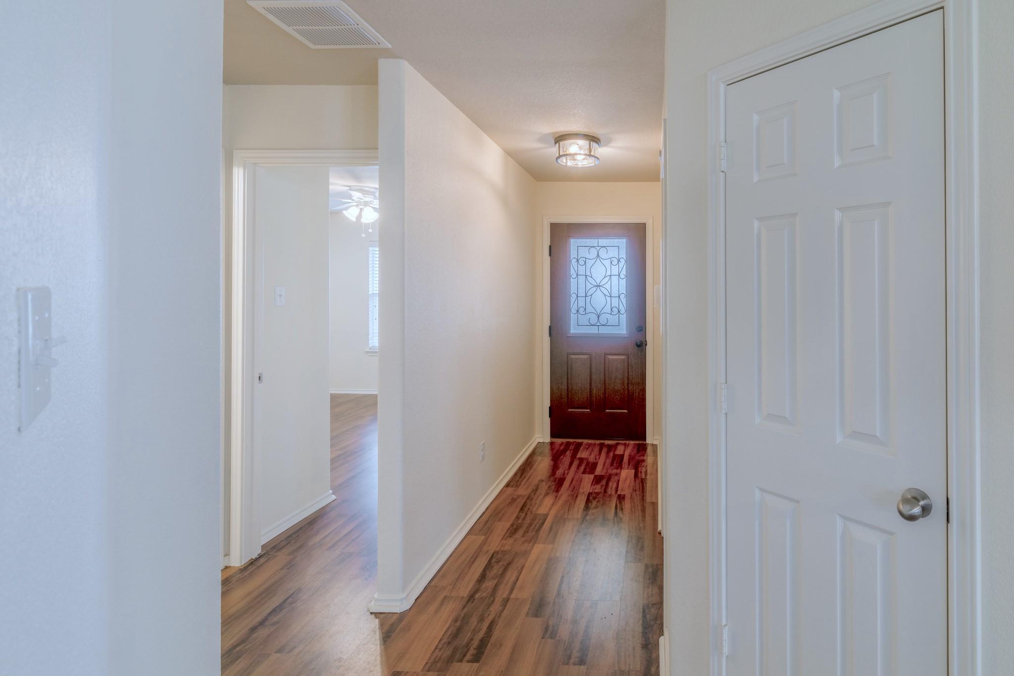 328 Baldwin Street Hutto TX 78634