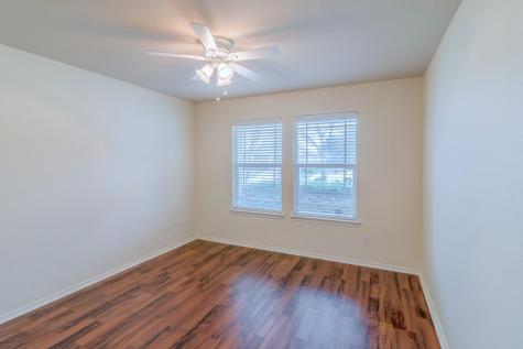328 Baldwin Street Hutto TX 78634
