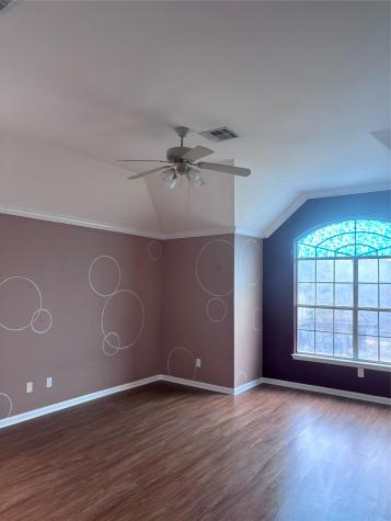 1704 Lynnville Trail Austin TX 78727