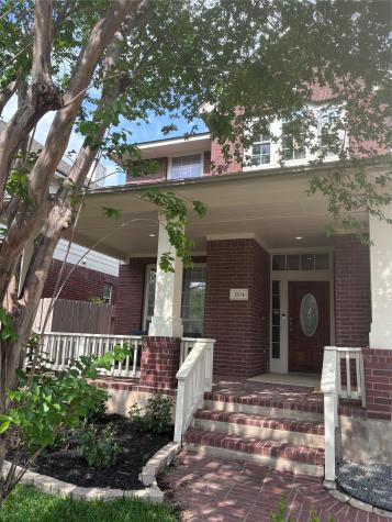 1704 Lynnville Trail Austin TX 78727