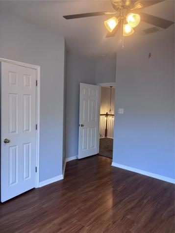 1704 Lynnville Trail Austin TX 78727