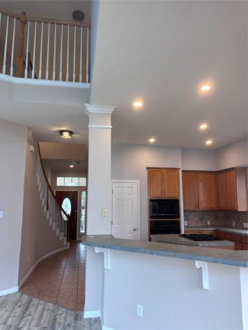 1704 Lynnville Trail Austin TX 78727