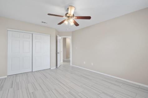 2301 Red Bird Cove Lago Vista TX 78645