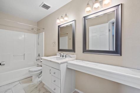 2301 Red Bird Cove Lago Vista TX 78645