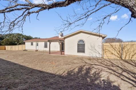 2301 Red Bird Cove Lago Vista TX 78645