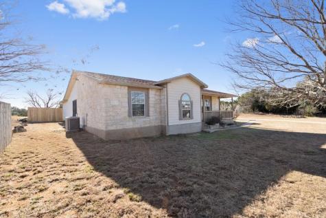 2301 Red Bird Cove Lago Vista TX 78645