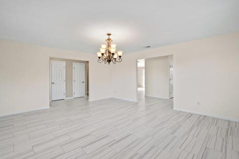 2301 Red Bird Cove Lago Vista TX 78645