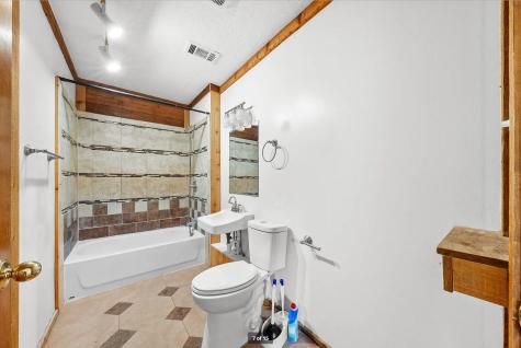 301 Tatum Road Martindale TX 78655