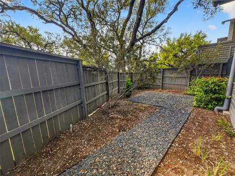 2113 Barbaro Way Spicewood TX 78669