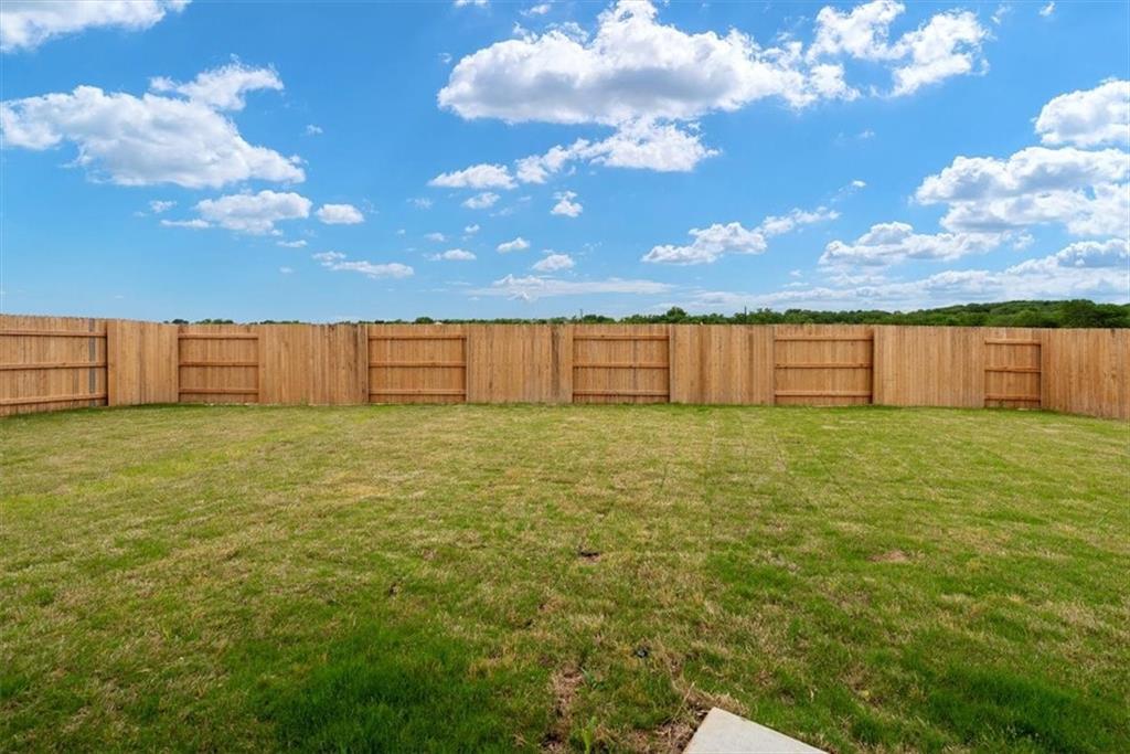 131 Hidden Branch Cove Maxwell TX 78656