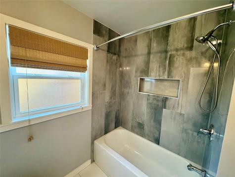 1304 Hillcrest Drive Austin TX 78723