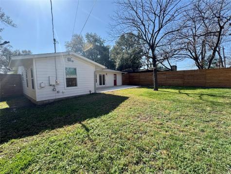 1304 Hillcrest Drive Austin TX 78723