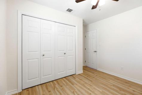823 N Commerce Street Lockhart TX 78644