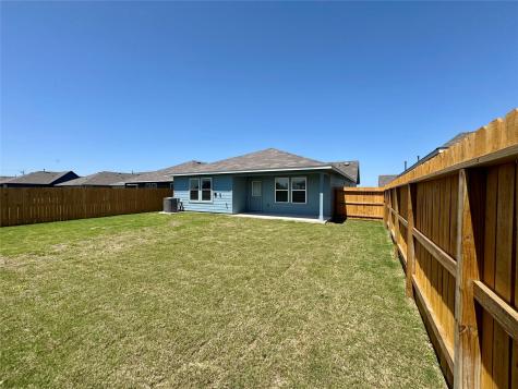 1714 Windsor Boulevard Lockhart TX 78644