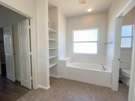609 W 37th Street Austin TX 78705