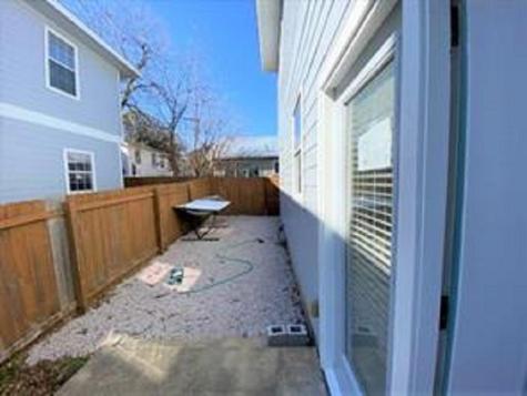 609 W 37th Street Austin TX 78705