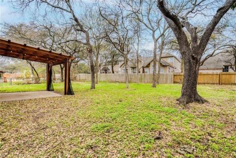 7800 Lonesome Dove Cove Austin TX 78729