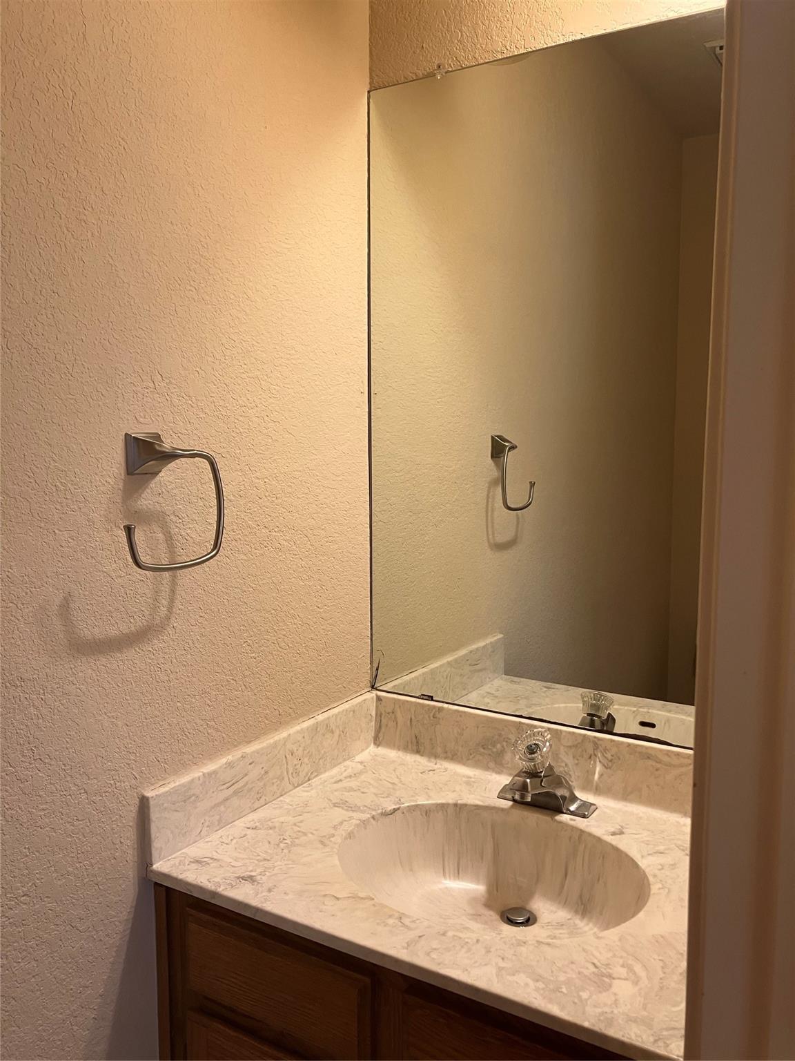 7409 Potters Trail Austin TX 78729