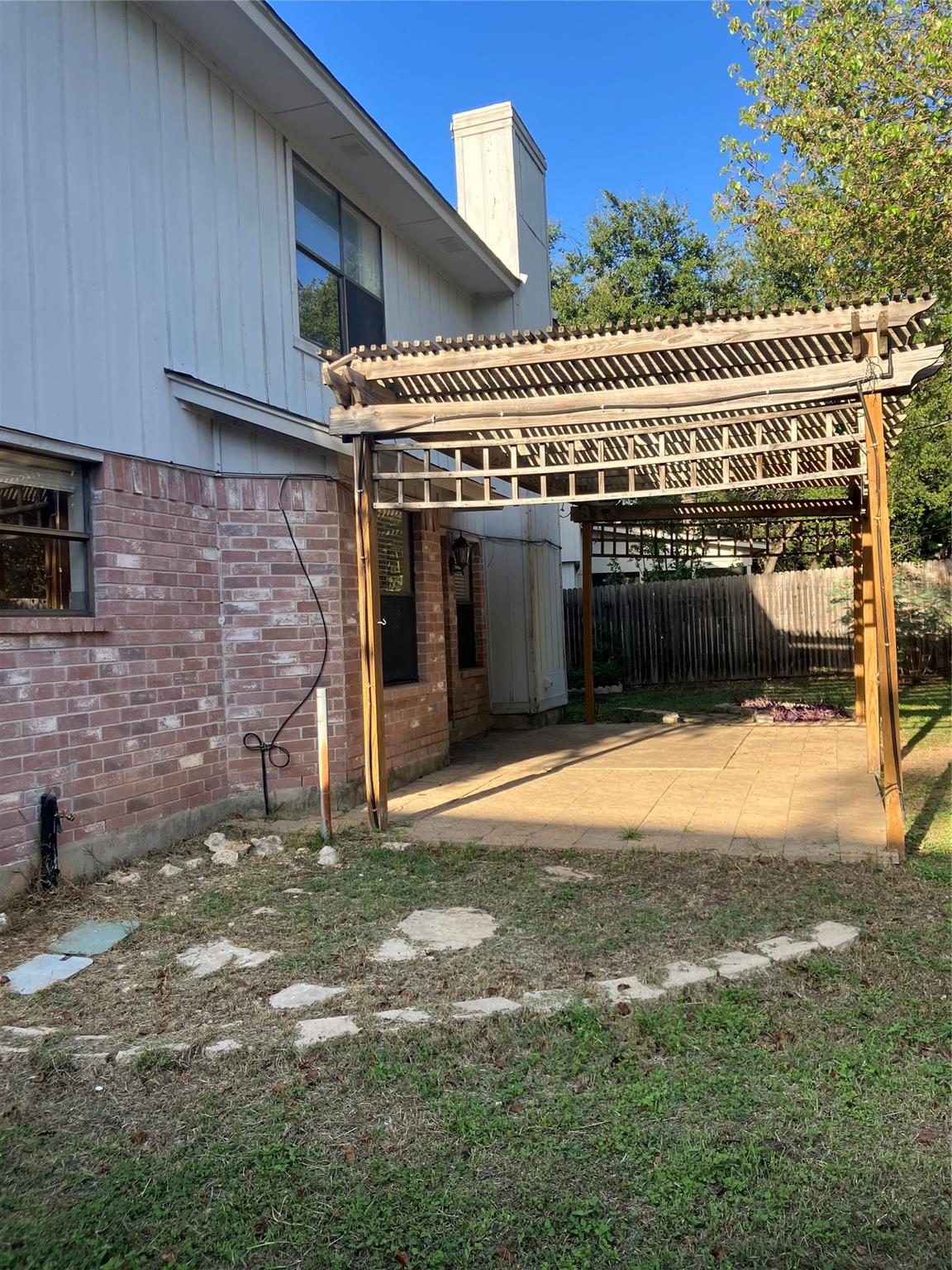 7409 Potters Trail Austin TX 78729