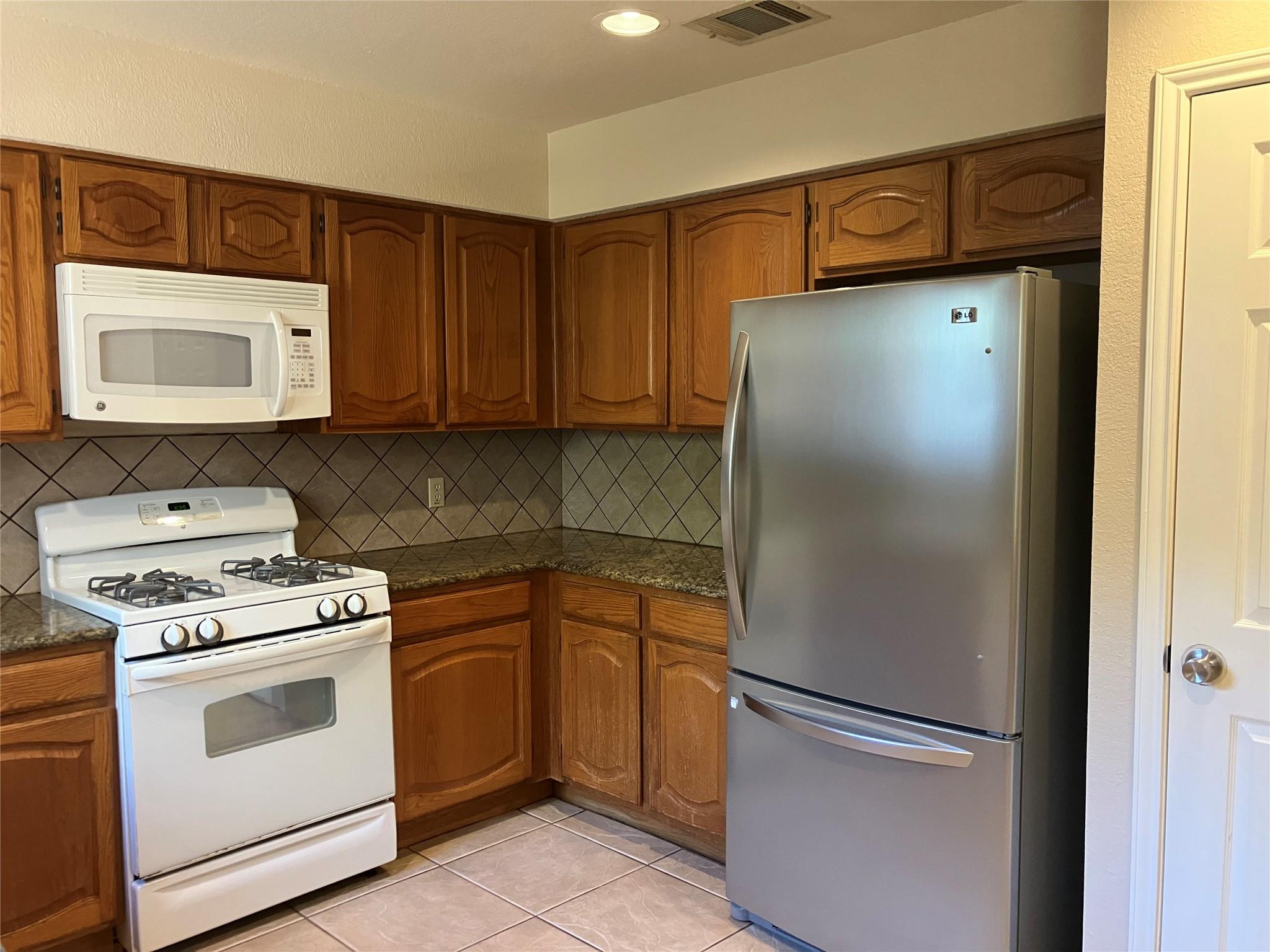 7409 Potters Trail Austin TX 78729