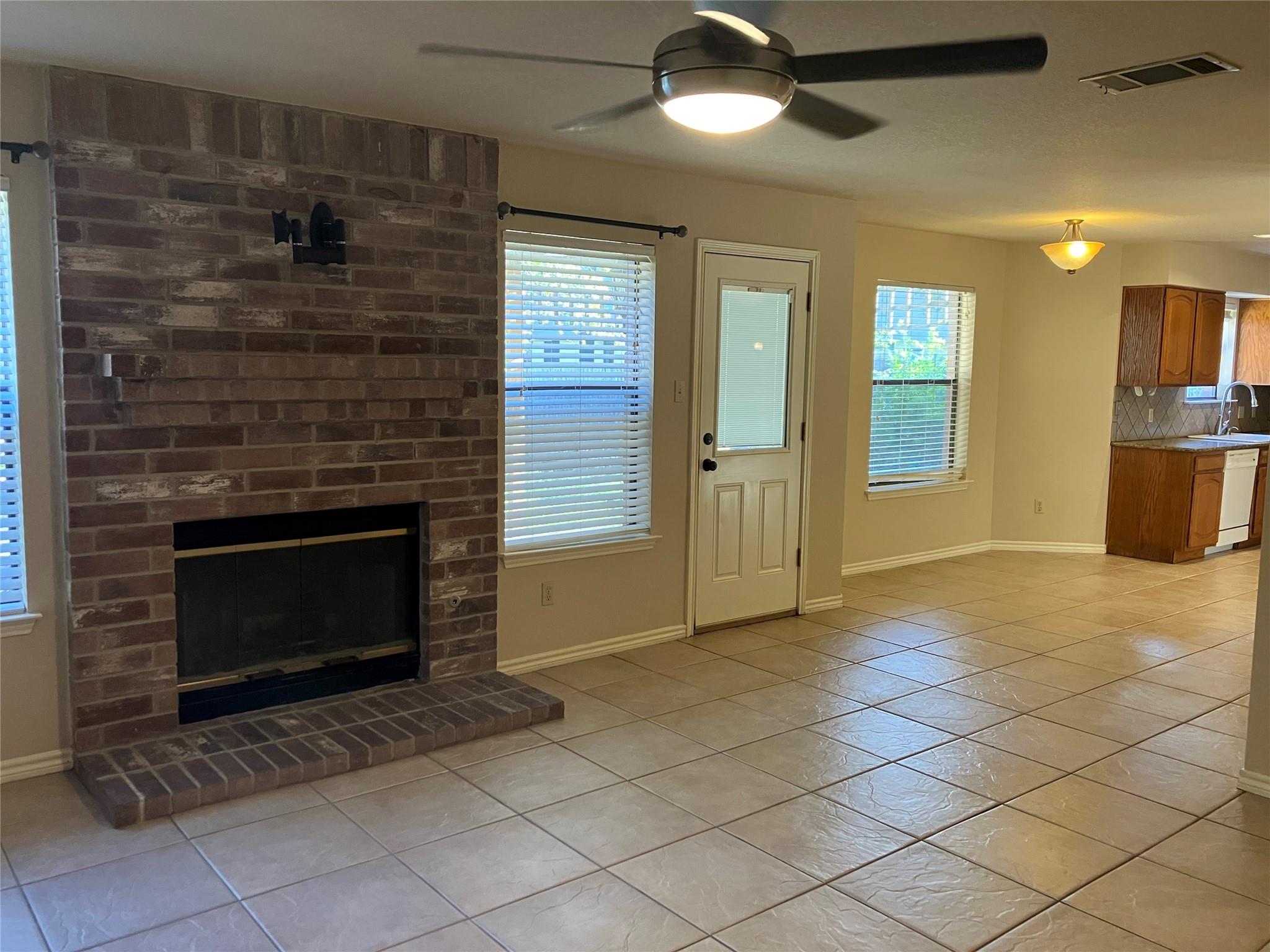 7409 Potters Trail Austin TX 78729