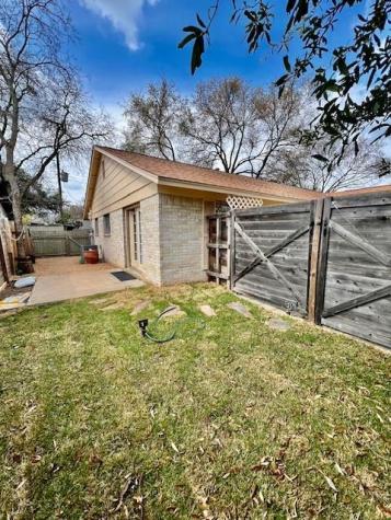 8006 Pinedale Cove Austin TX 78757