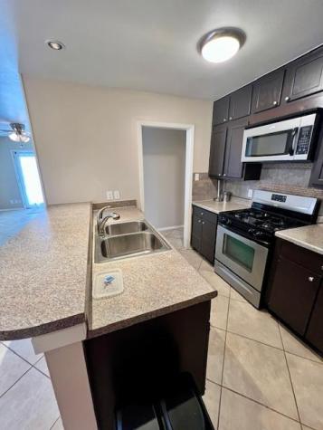 8006 Pinedale Cove Austin TX 78757