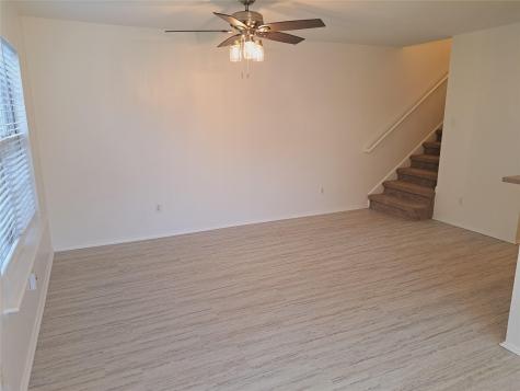 6703 Hill Oaks Drive Austin TX 78749