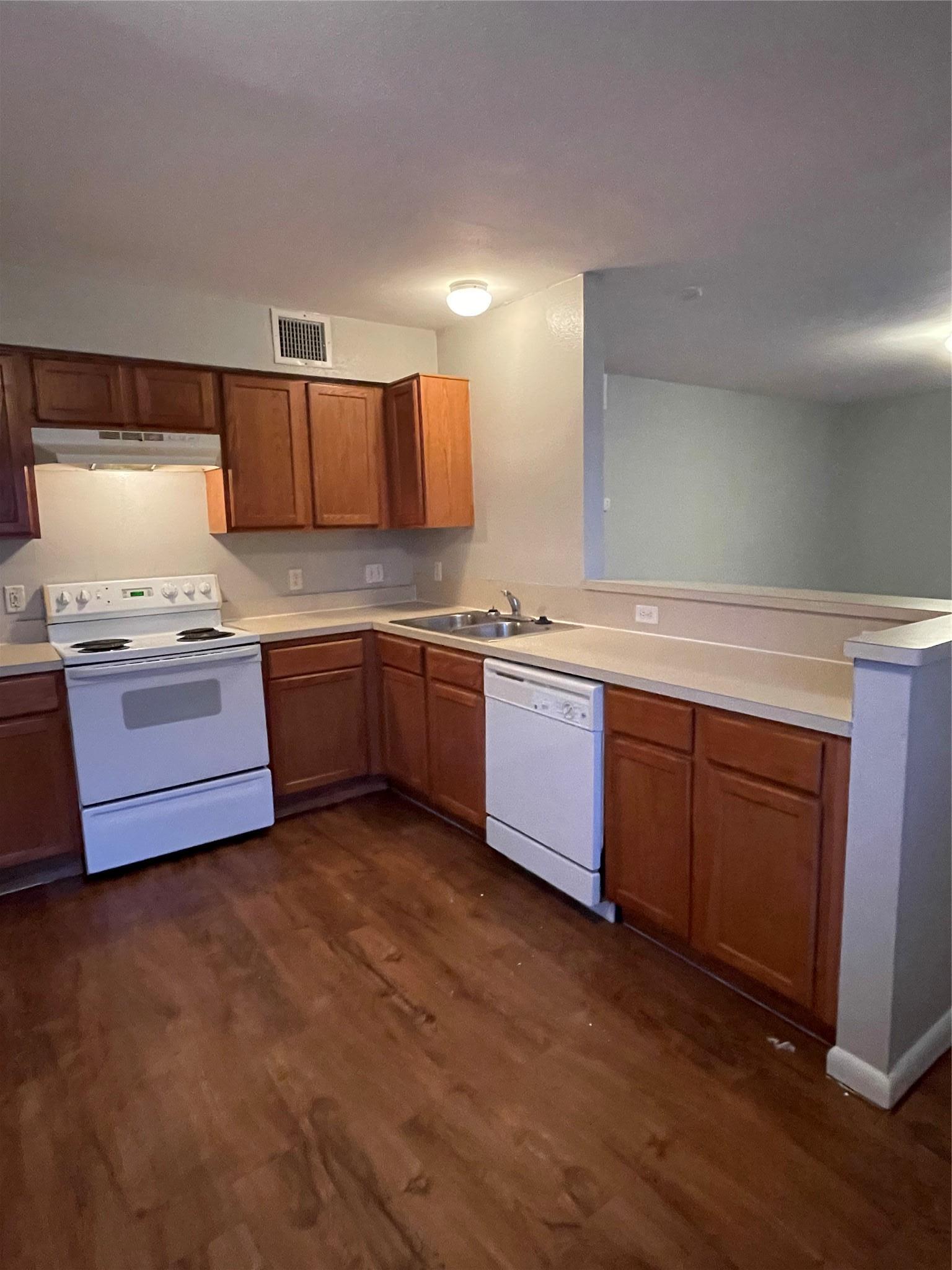 7206 Twin Crest Drive Austin TX 78752