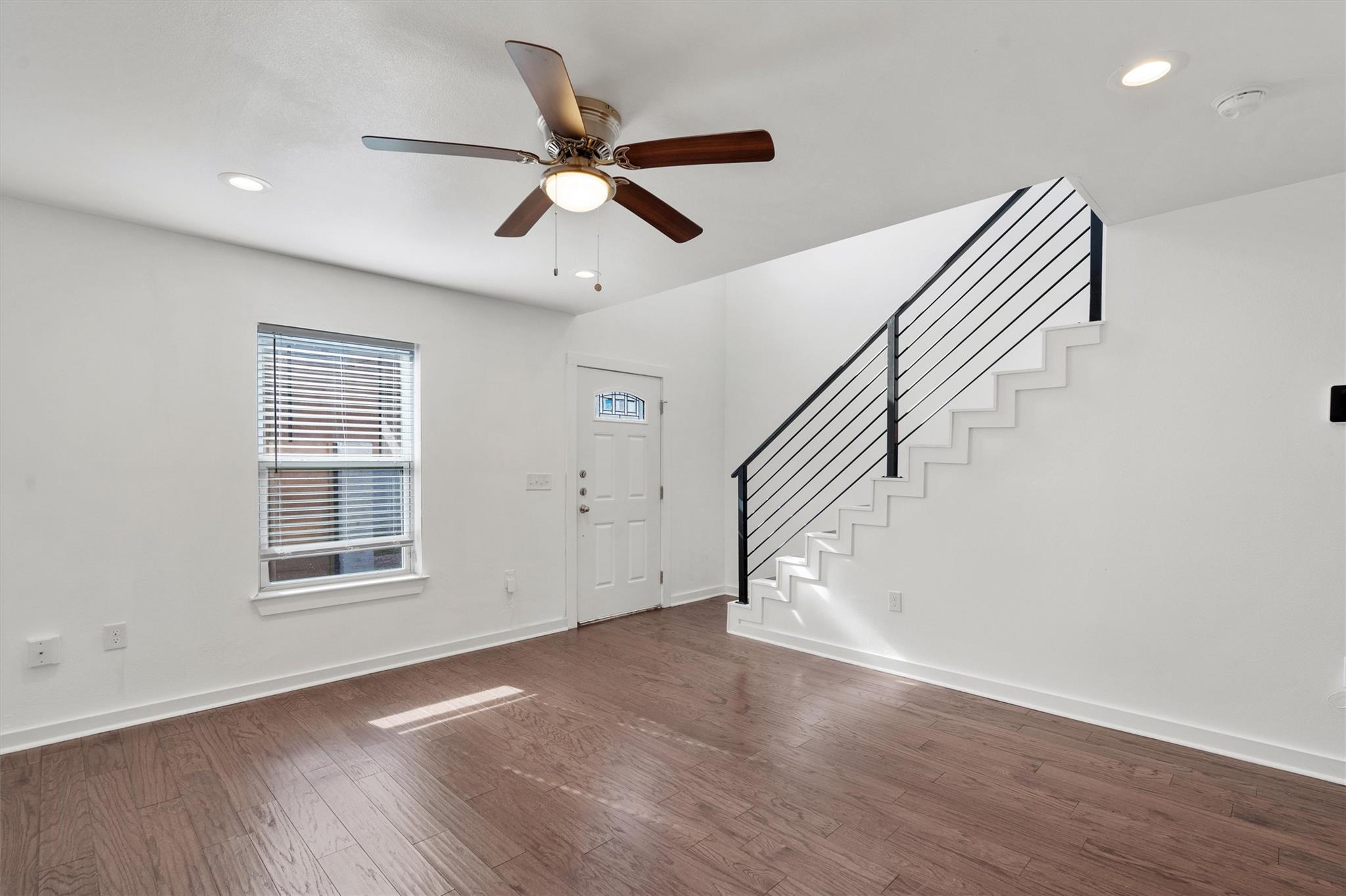 6211 Manor Road Austin TX 78723