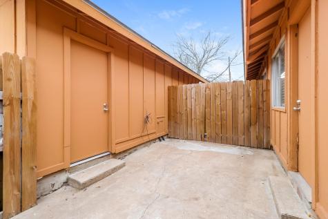 323 W William Cannon Drive Austin TX 78745