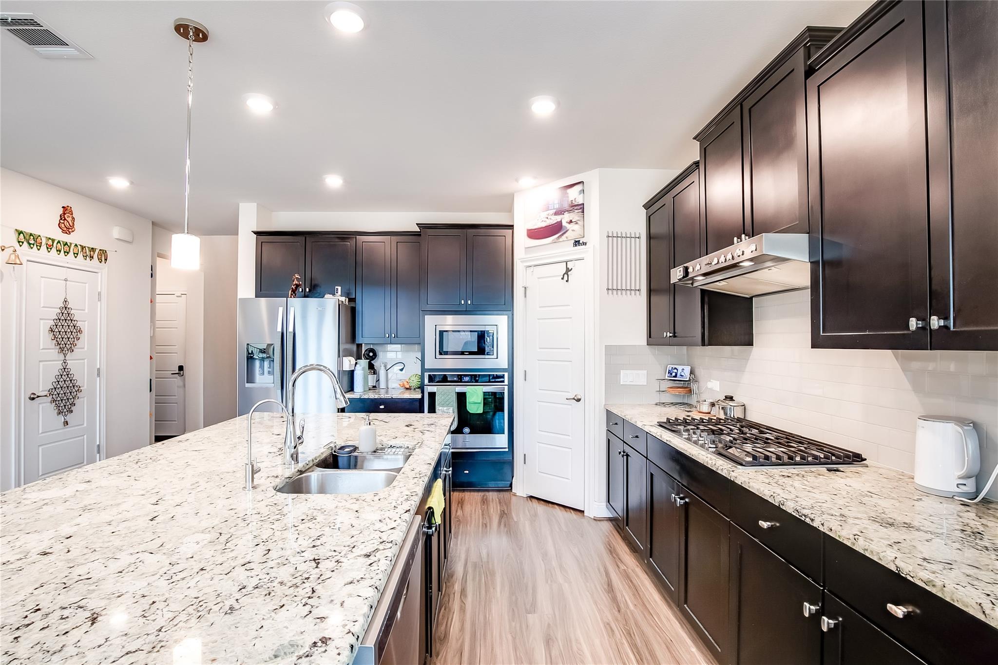508 Middle Brook Drive Leander TX 78641