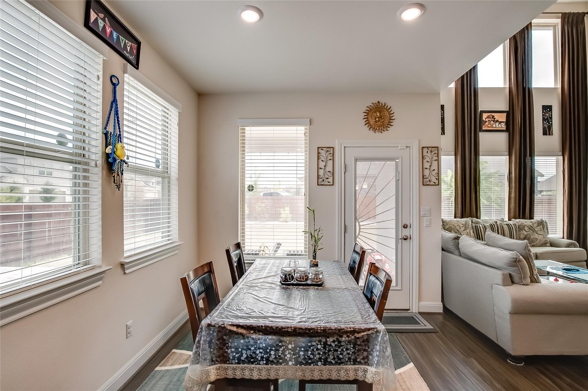 508 Middle Brook Drive Leander TX 78641