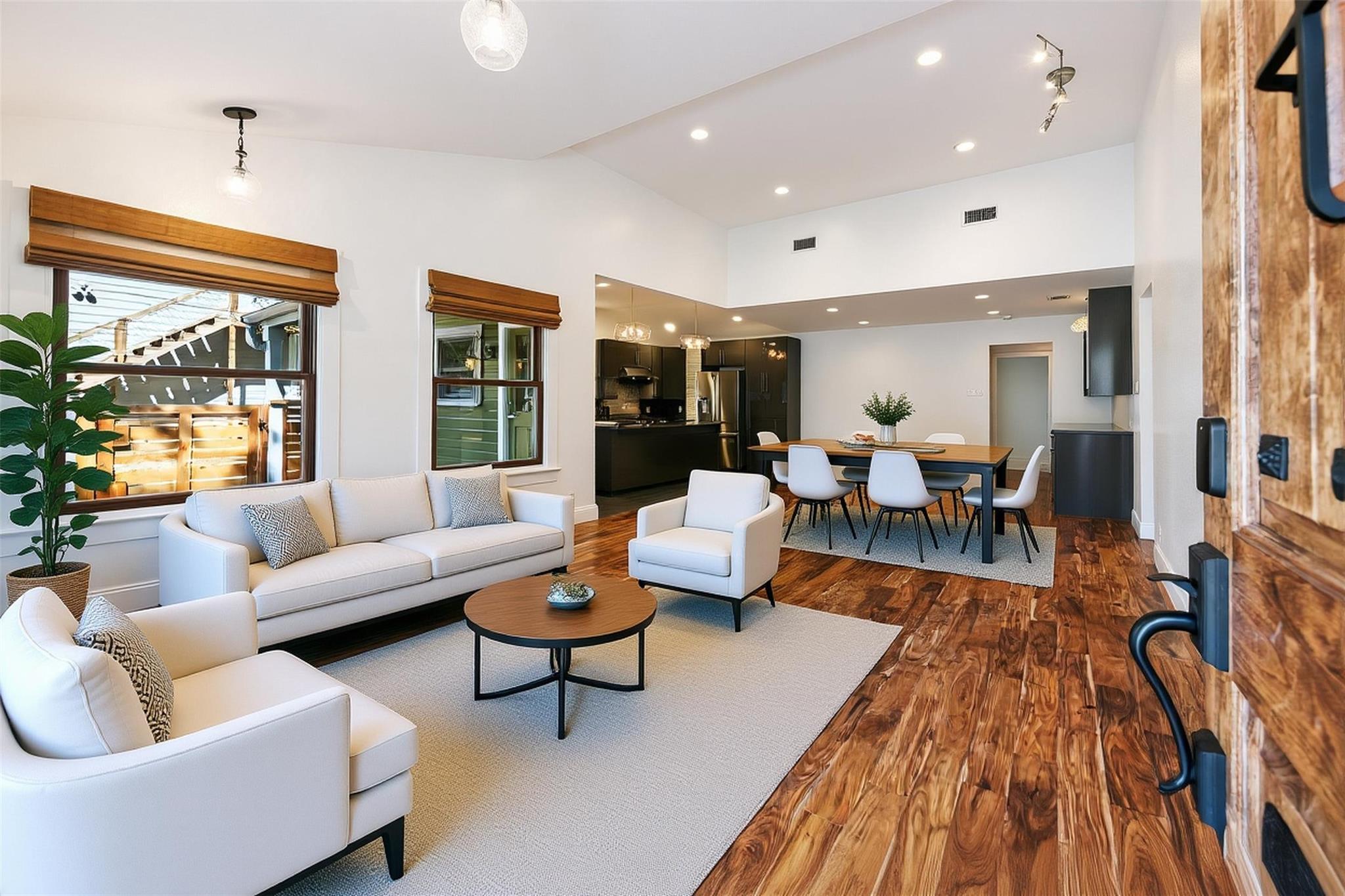 1106 Fairmount Avenue Austin TX 78704
