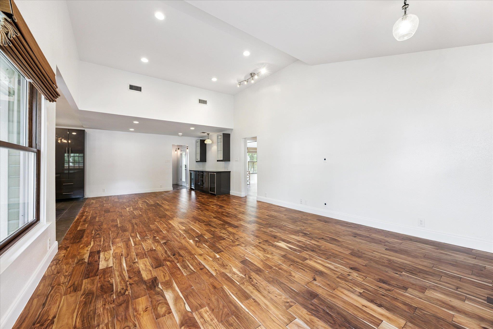 1106 Fairmount Avenue Austin TX 78704