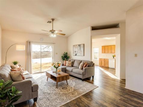 1644 County Road 139 Hutto TX 78634