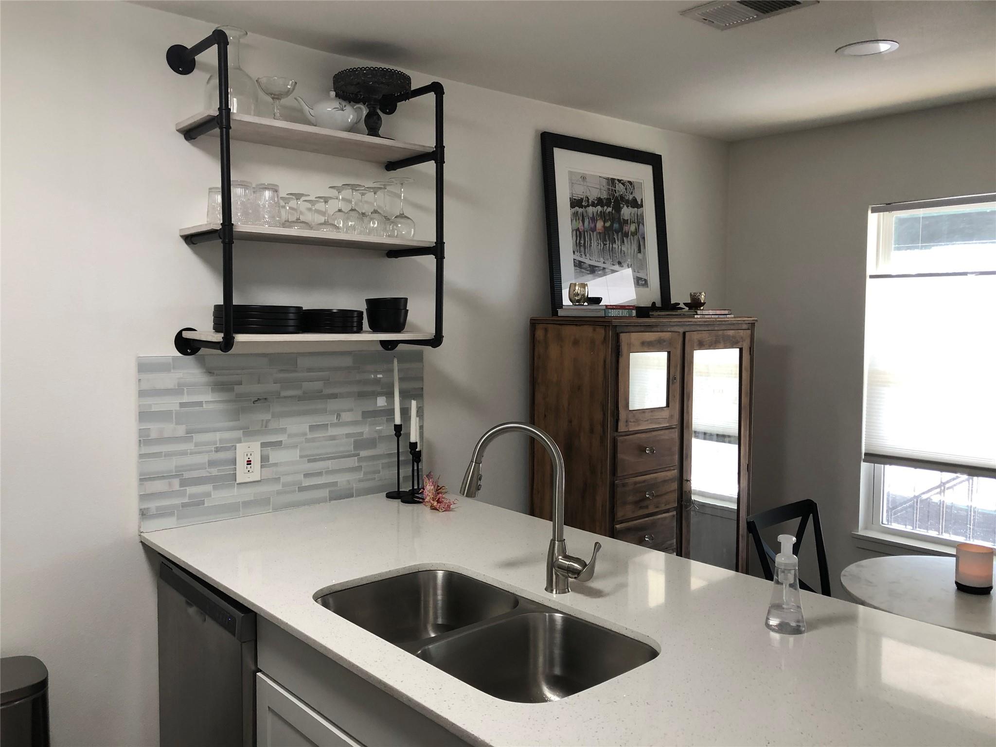 6409 Burns Street Austin TX 78752