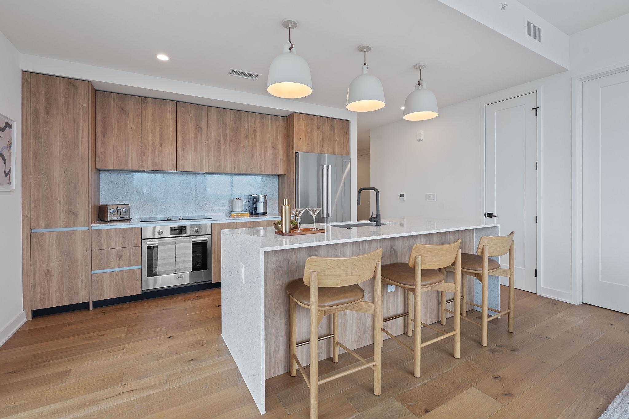 84 East Avenue Austin TX 78701