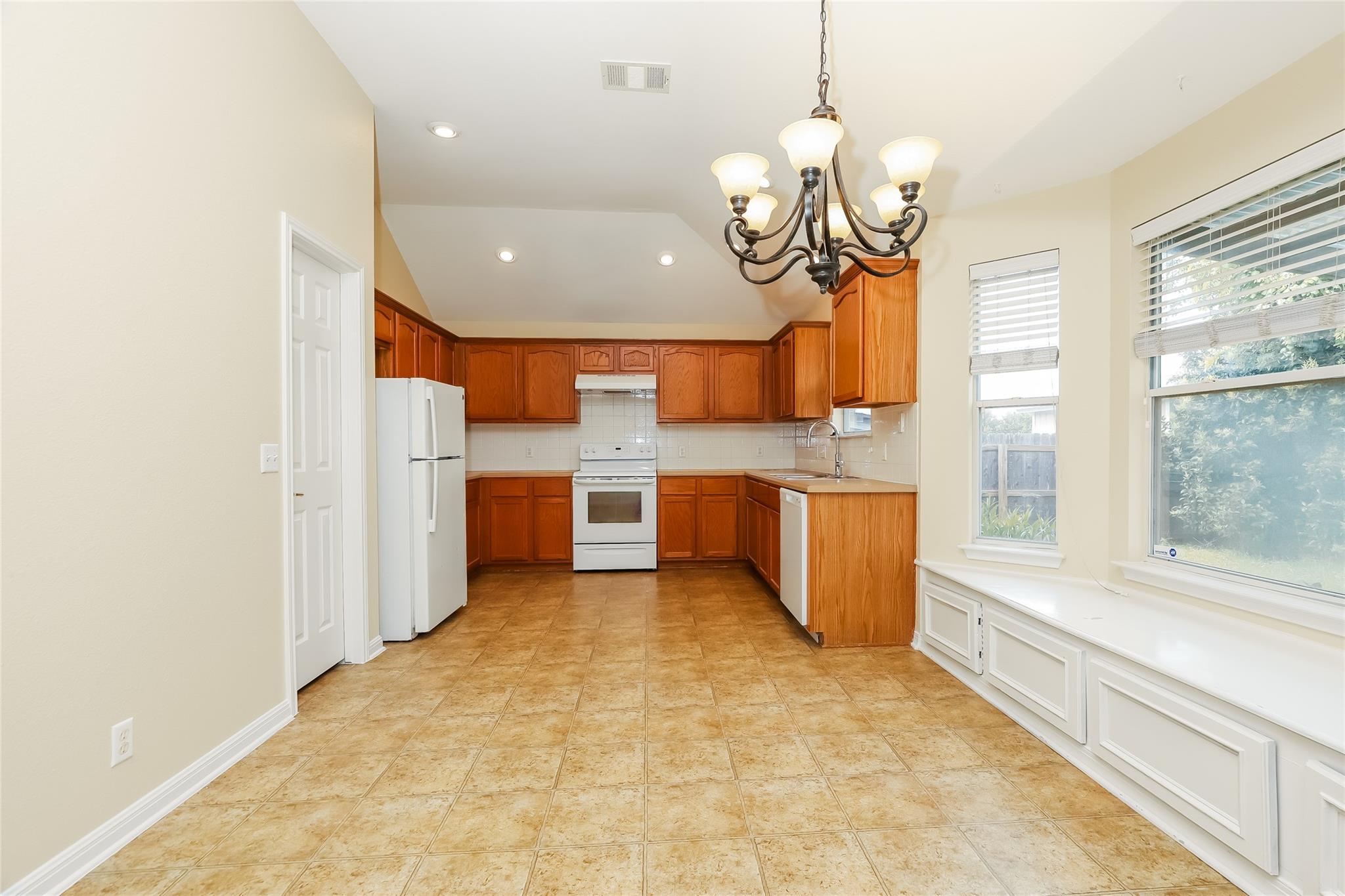1561 Kenneys Way Round Rock TX 78665