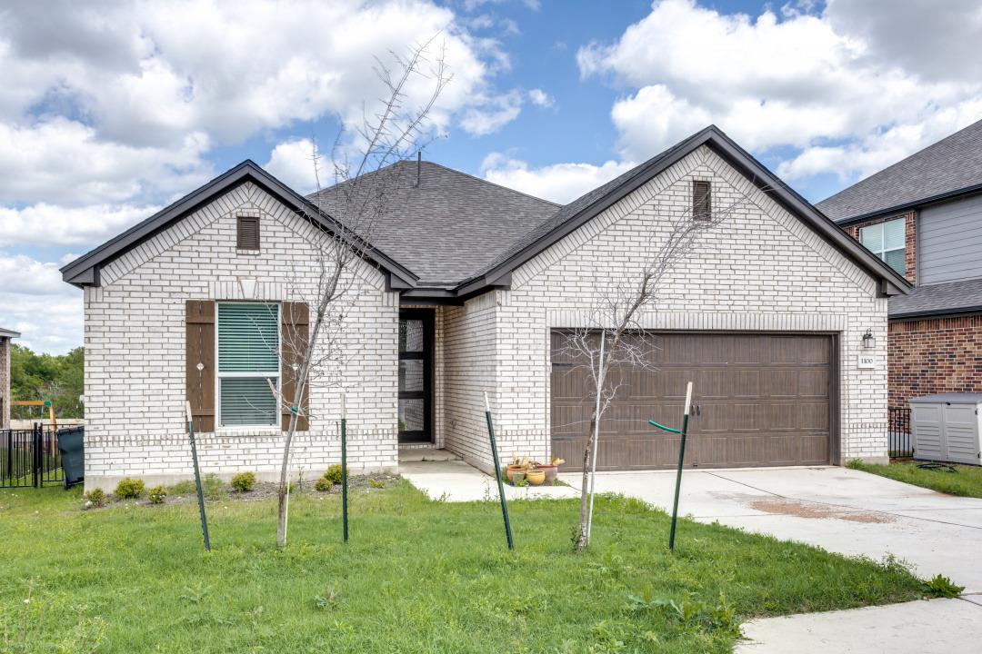 1100 Desaix Drive Georgetown TX 78628