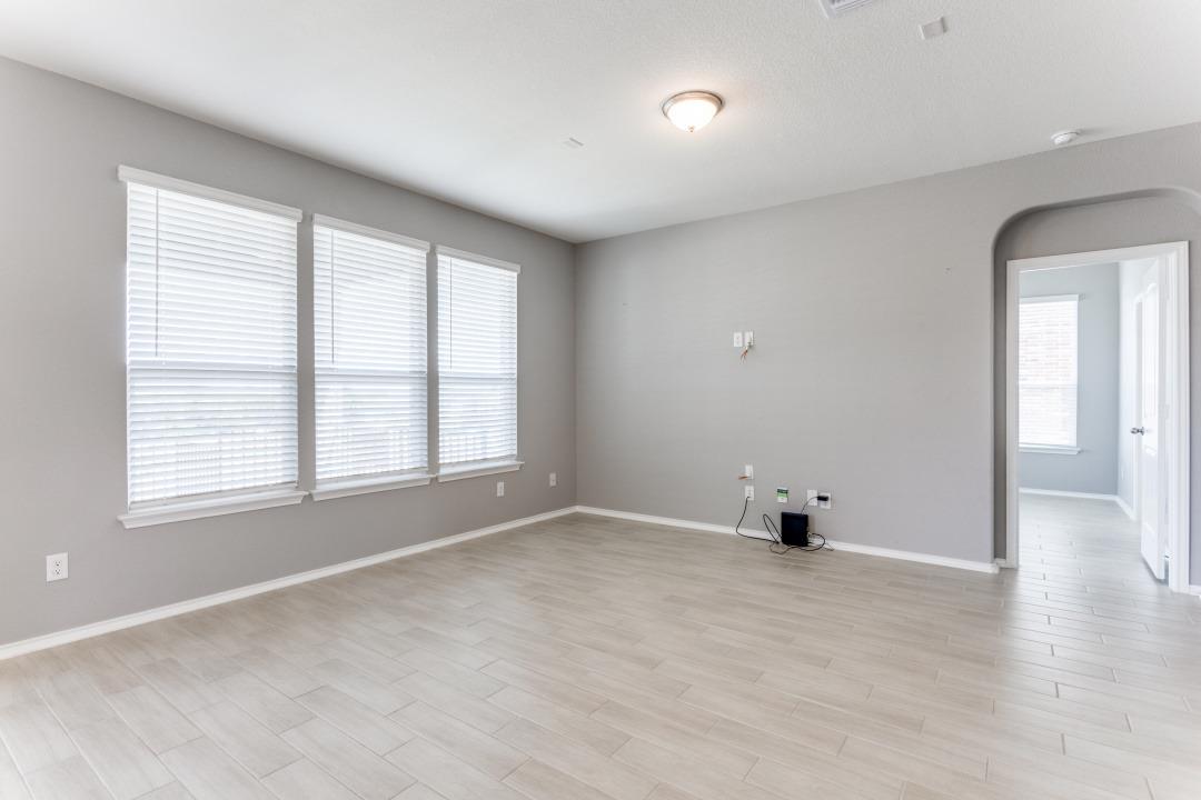 1100 Desaix Drive Georgetown TX 78628