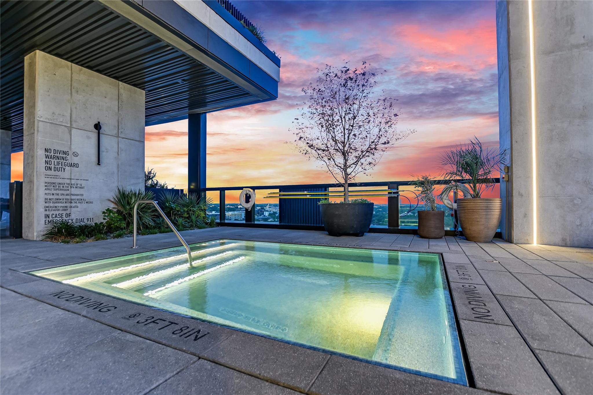 610 Davis Street Austin TX 78701
