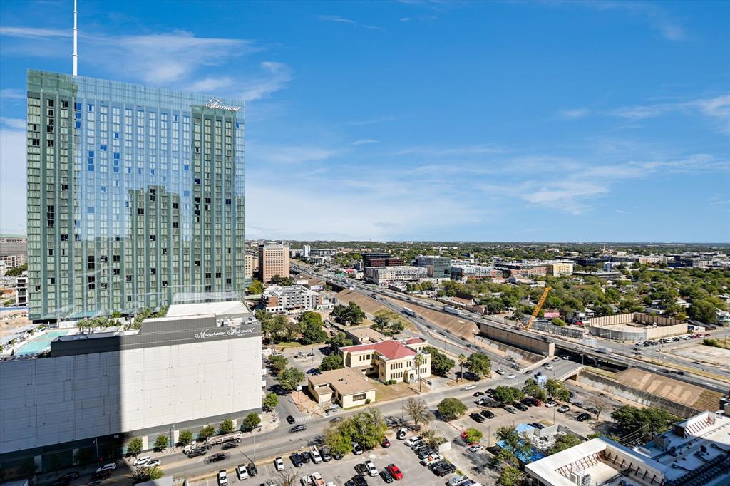 610 Davis Street Austin TX 78701