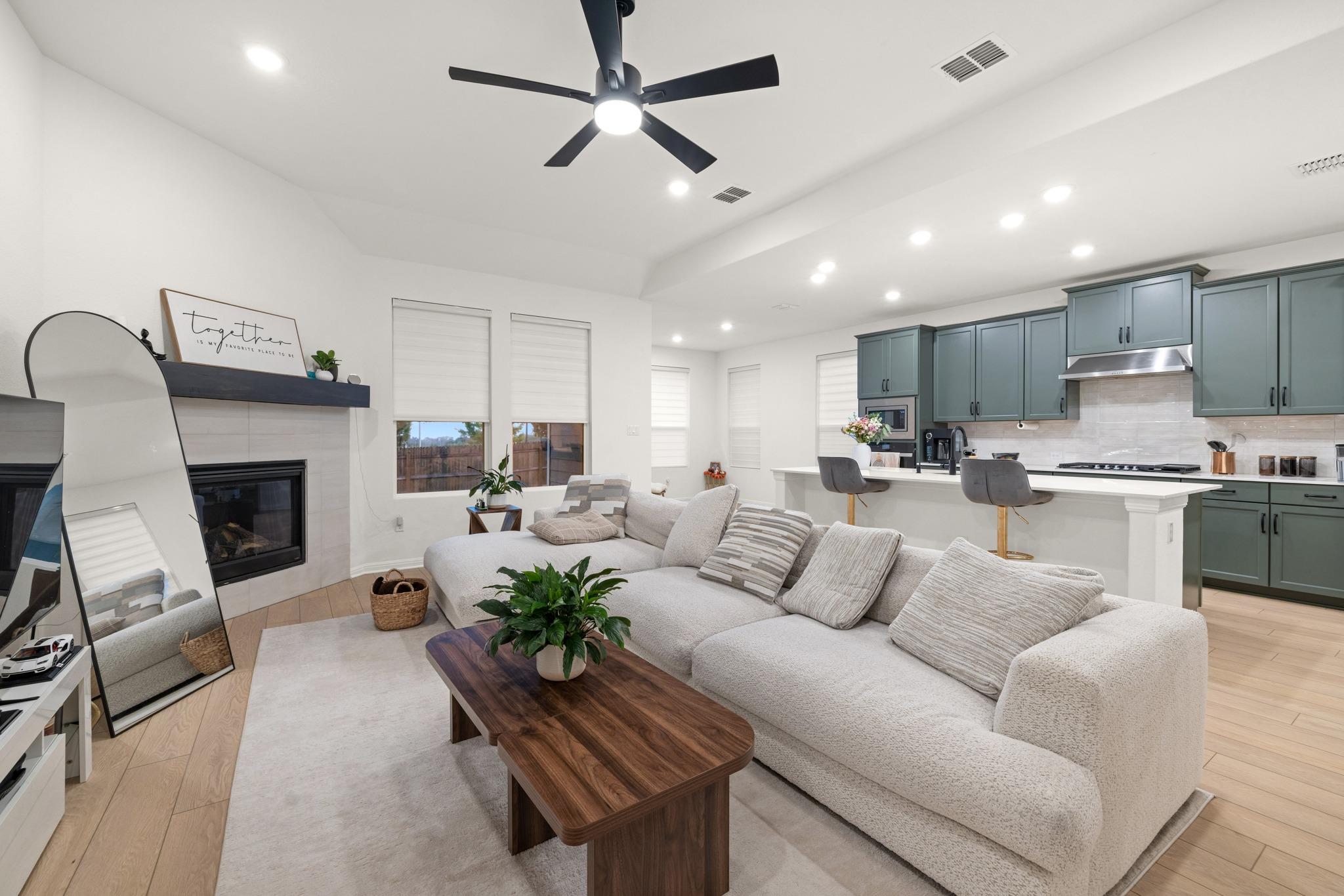 2604 Acoma Lane Leander TX 78641