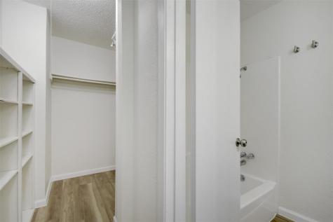 6803 Woodhue Drive Austin TX 78745