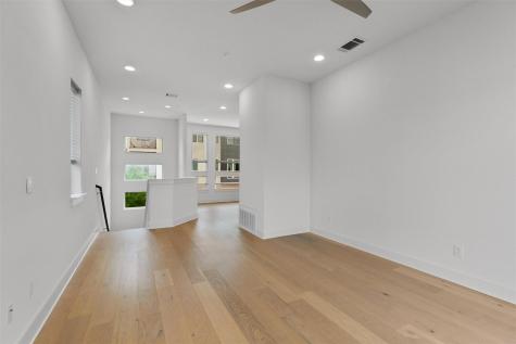 2050 Lohmans Spur Road Unit 804 Lakeway TX 78734