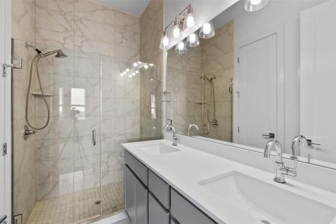2050 Lohmans Spur Road Unit 804 Lakeway TX 78734