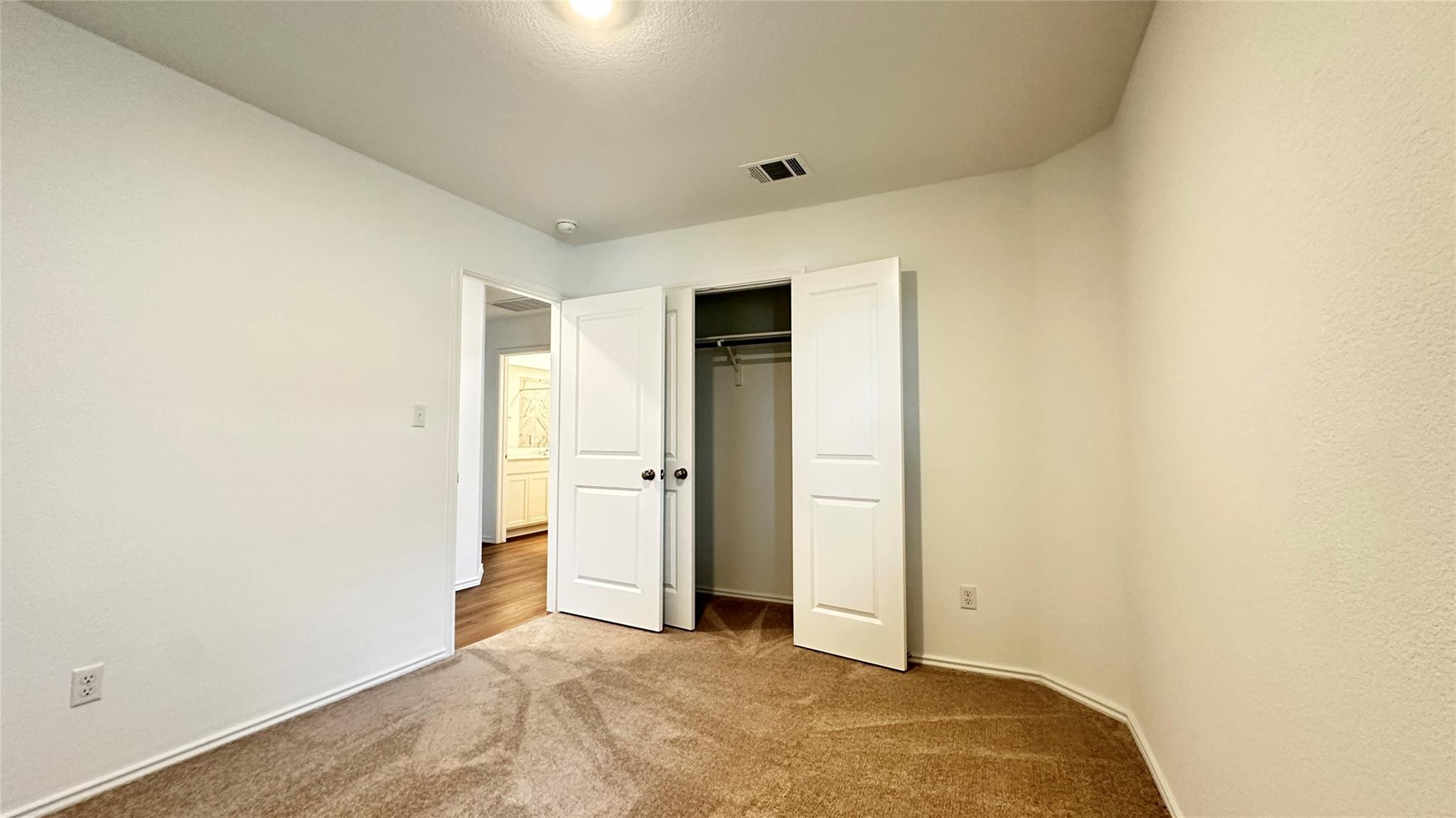 155 Crawford Kyle TX 78640