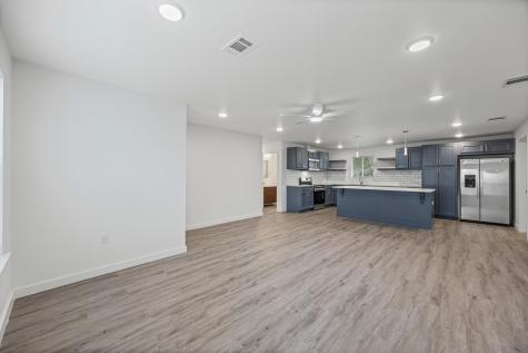 1100 Monte Vista Drive Lockhart TX 78644